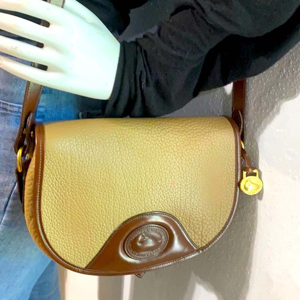 Dooney & bourke